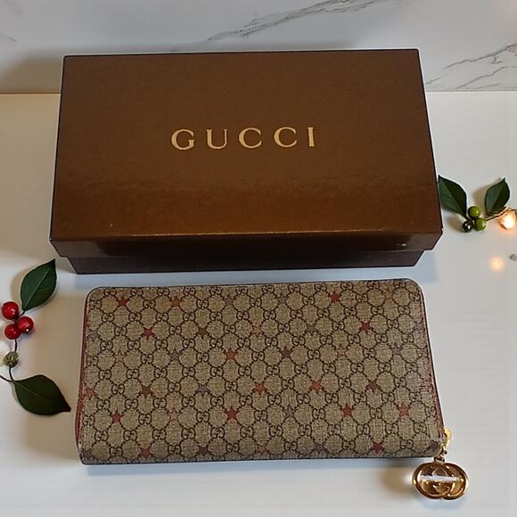 Gucci Micro GG Star Supreme Coated Canvas Zip Around Wallet - Picture 2 of 16